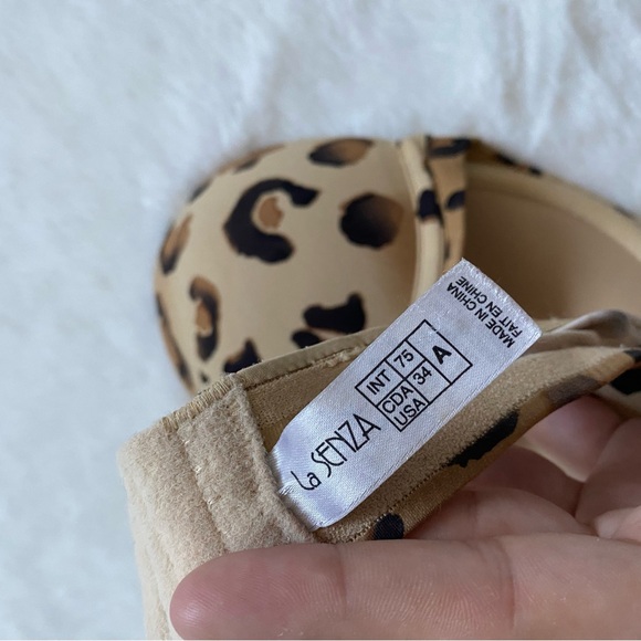LA SENZA | Strapless leopard print bra - Picture 4 of 5